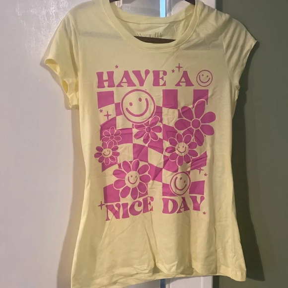 Wound Up Juniors Have A Nice Day Graphic T-Shirt - Picture 6 of 10